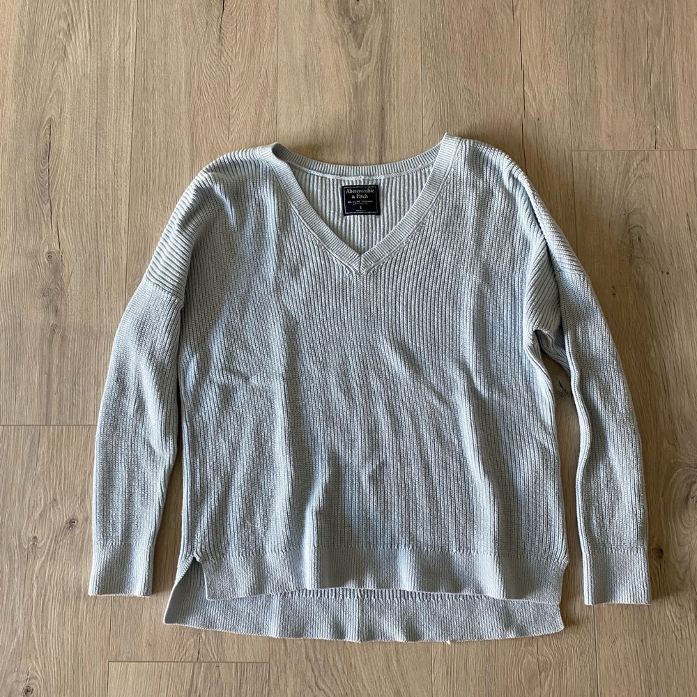 Abercrombie & Fitch Womens Sweater - Picture 1 of 4